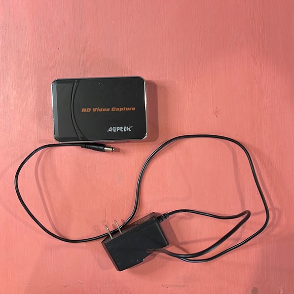 Other - AGPTEK HD video capture (1080p/30fps)